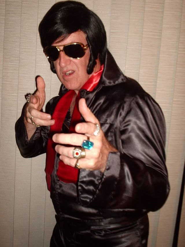 Elvis.jpg
